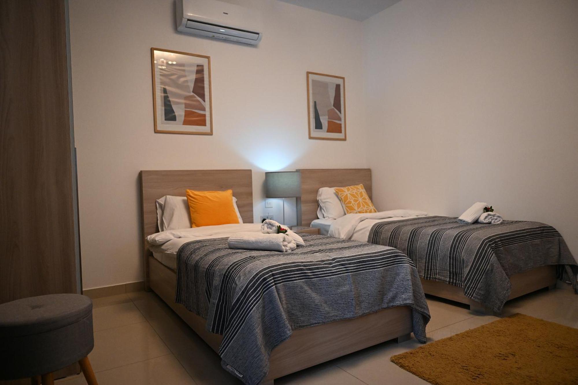 Ta'Lonza Luxury Near Goldenbay With Hot Tub App3 Apartment Mellieha Ngoại thất bức ảnh